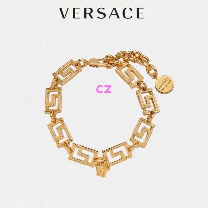 Picture of Versace Bracelet _SKUVersaceBraceletC12303916775